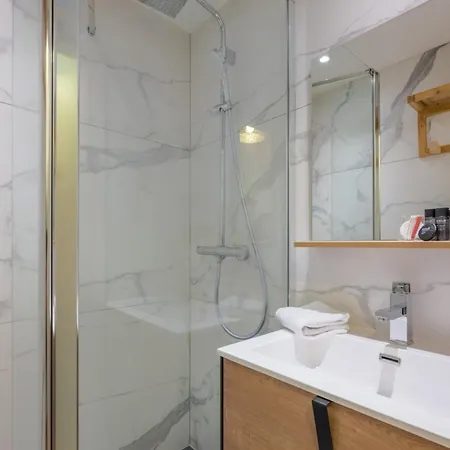 Charming Flat Right In The Centre Appartement